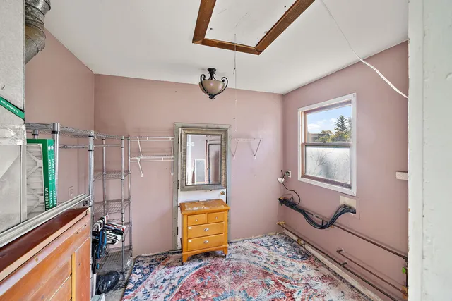 $374,900 | 445 South Ellis Street, Bensenville, IL 60106