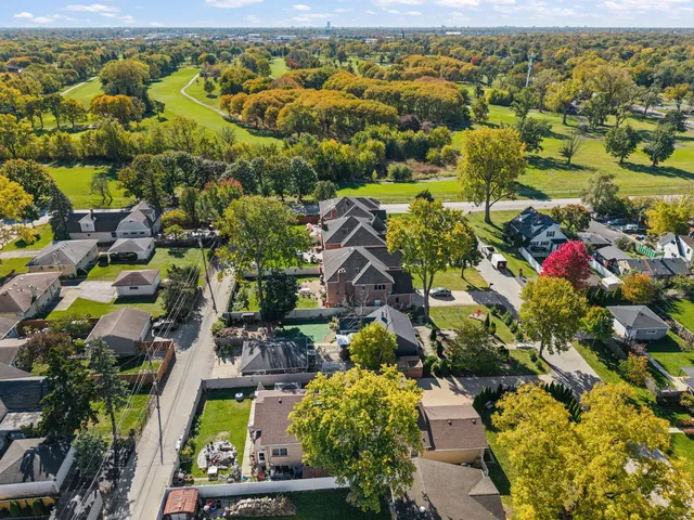 $374,900 | 445 South Ellis Street, Bensenville, IL 60106