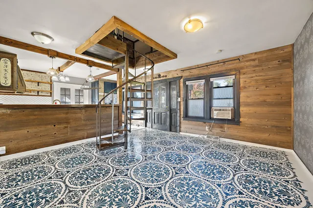 $374,900 | 445 South Ellis Street, Bensenville, IL 60106