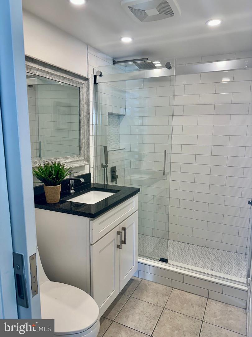 2328 Freetown Court, Unit 1B Reston, VA 20191 - Photo 12 of 18 Gallery Image 12