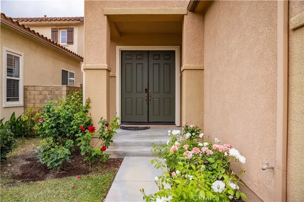 $998,000 | 28653 Crown Heights Court, Canyon Country, CA 91387