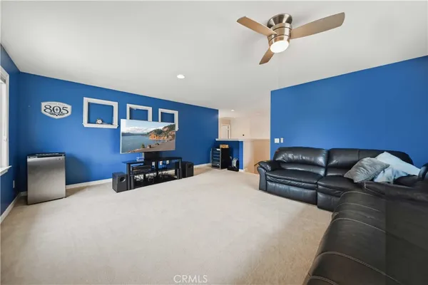 $998,000 | 28653 Crown Heights Court, Canyon Country, CA 91387