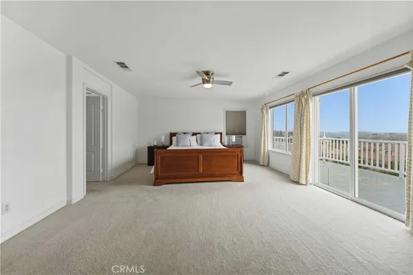 $998,000 | 28653 Crown Heights Court, Canyon Country, CA 91387