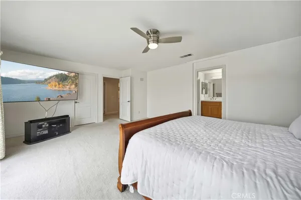 $998,000 | 28653 Crown Heights Court, Canyon Country, CA 91387