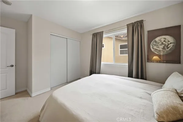 $998,000 | 28653 Crown Heights Court, Canyon Country, CA 91387