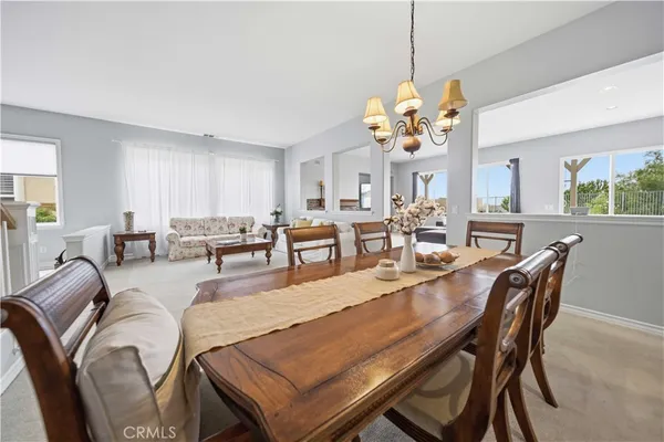 $998,000 | 28653 Crown Heights Court, Canyon Country, CA 91387