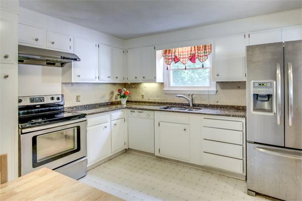 7 Ridgefield Road Wayland, MA 01778 - Photo 13 of 30 Gallery Image 13