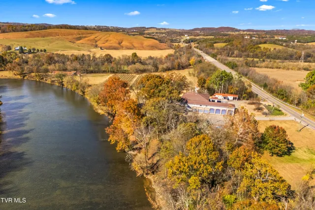 $2,499,900 | 6600 Fish Hatchery Road, Russellville, TN 37860