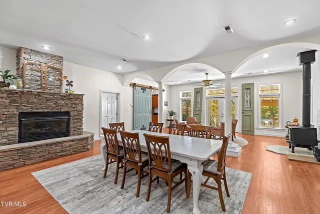 $2,499,900 | 6600 Fish Hatchery Road, Russellville, TN 37860