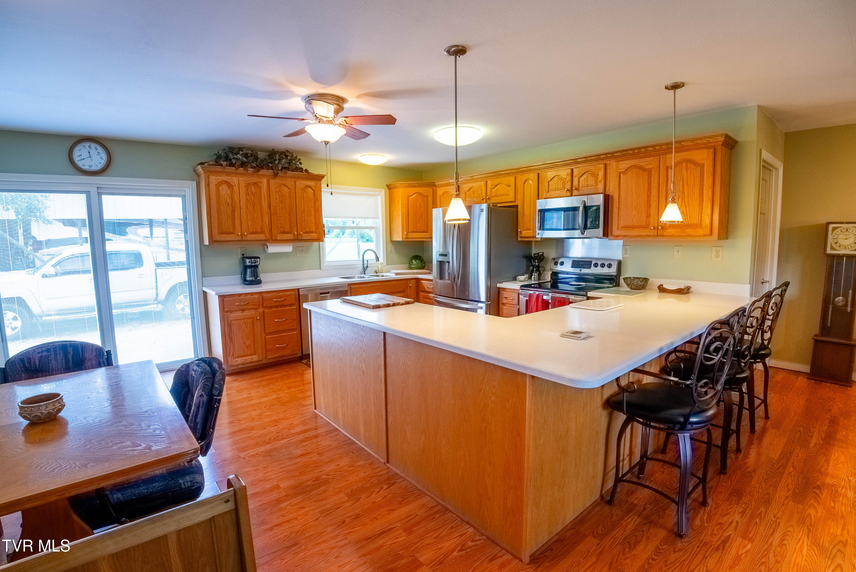 137 Snapp Road Church Hill, TN 37642 - Photo 12 of 38 _DSC7419-HDR