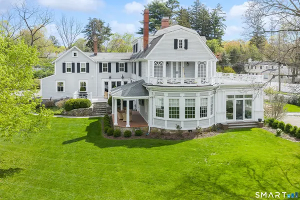 $2,995,000 | 5 Middlesex Road, Darien, CT 06820