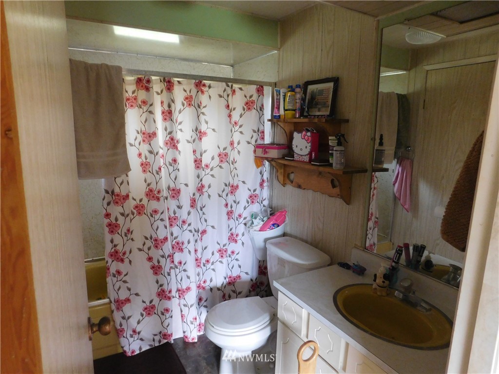 1175 Centralia Alpha Road Chehalis, WA 98532 - Photo 10 of 24 Gallery Image 10