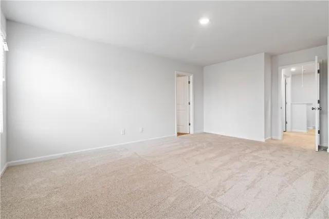 $2,100 | 5113 Sidney Sq Drive, Flowery Branch, GA 30542