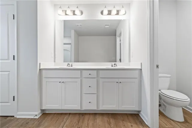 $2,100 | 5113 Sidney Sq Drive, Flowery Branch, GA 30542