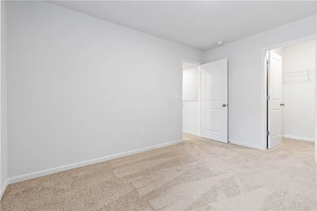 $2,100 | 5113 Sidney Sq Drive, Flowery Branch, GA 30542