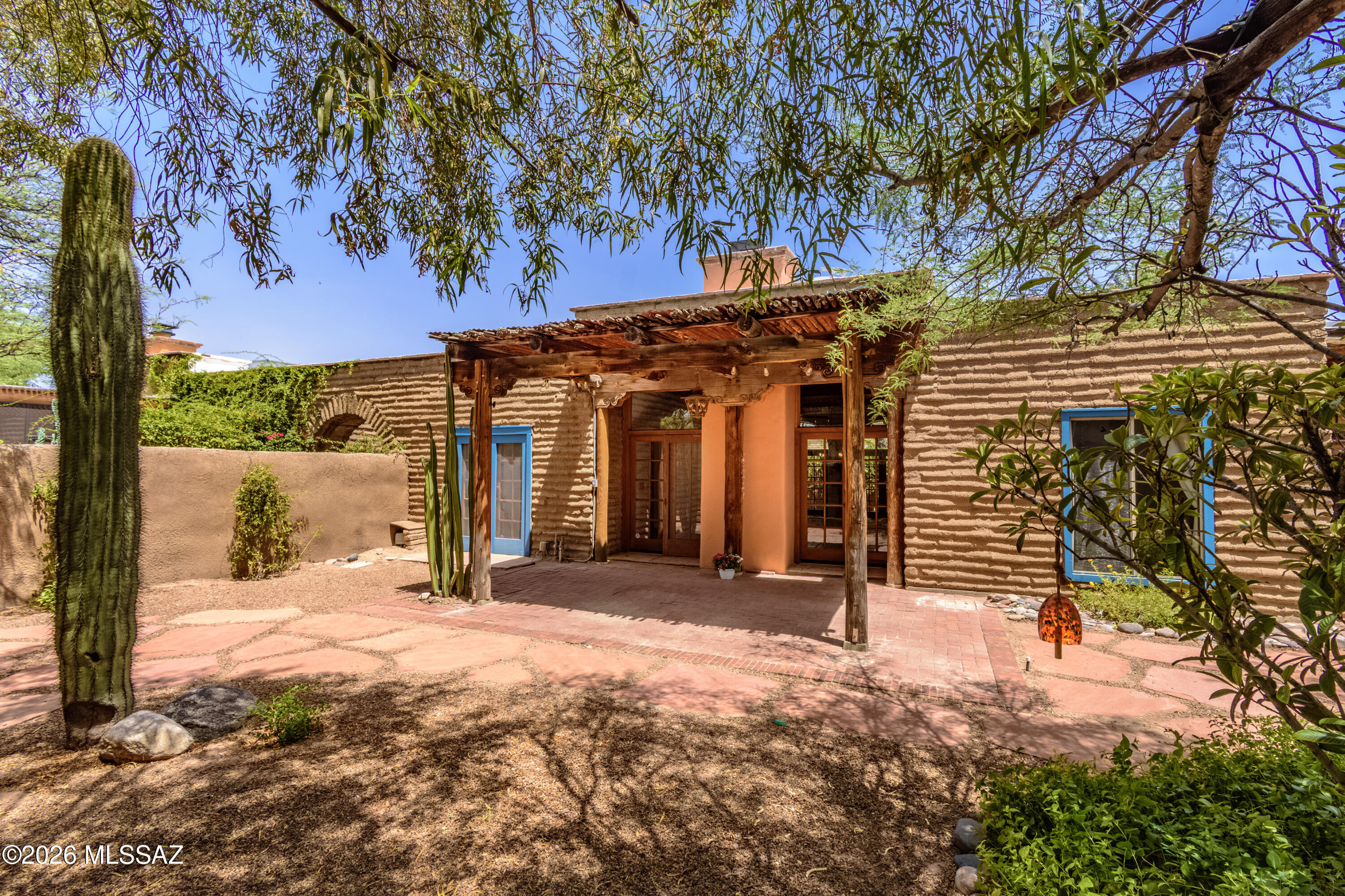 5092 East Fort Lowell Road Tucson, AZ 85712 - Photo 2 of 37 Spacious Private Yard