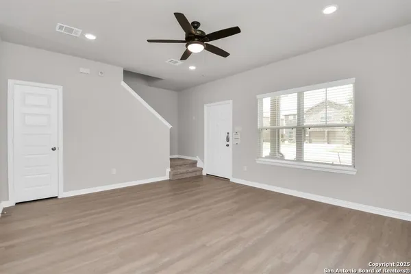 $2,499 | 27035 Beacon Gln Drive, Unit BLACKSTONE C3, Katy, TX 77493