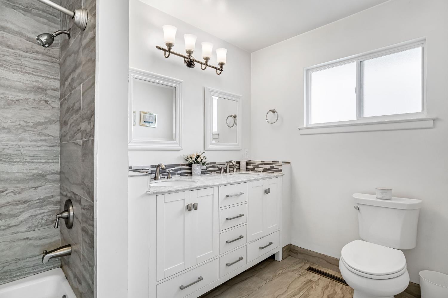 172 West Scott Avenue Fresno, CA 93704 - Photo 11 of 15