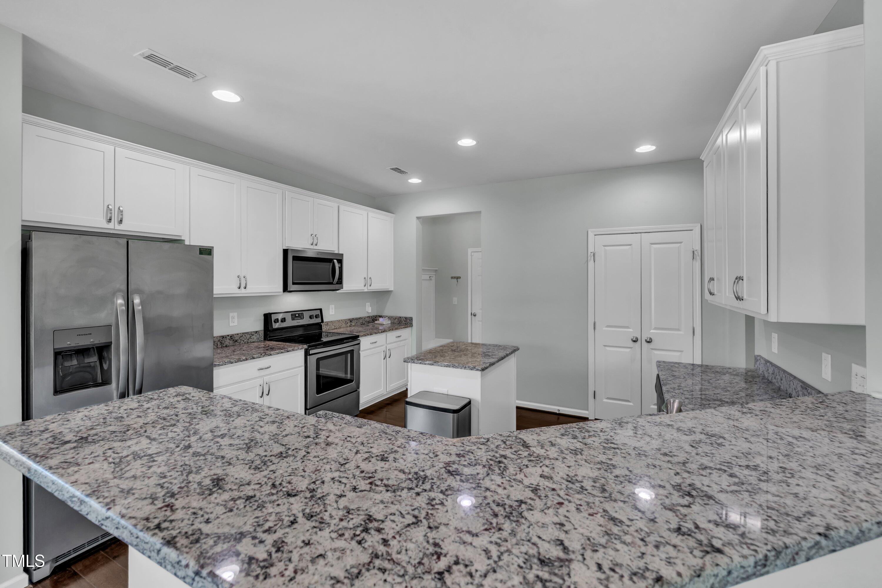 3519 Winding Walk Court Raleigh, NC 27616 - Photo 9 of 43 16-3519 Winding Walk-45