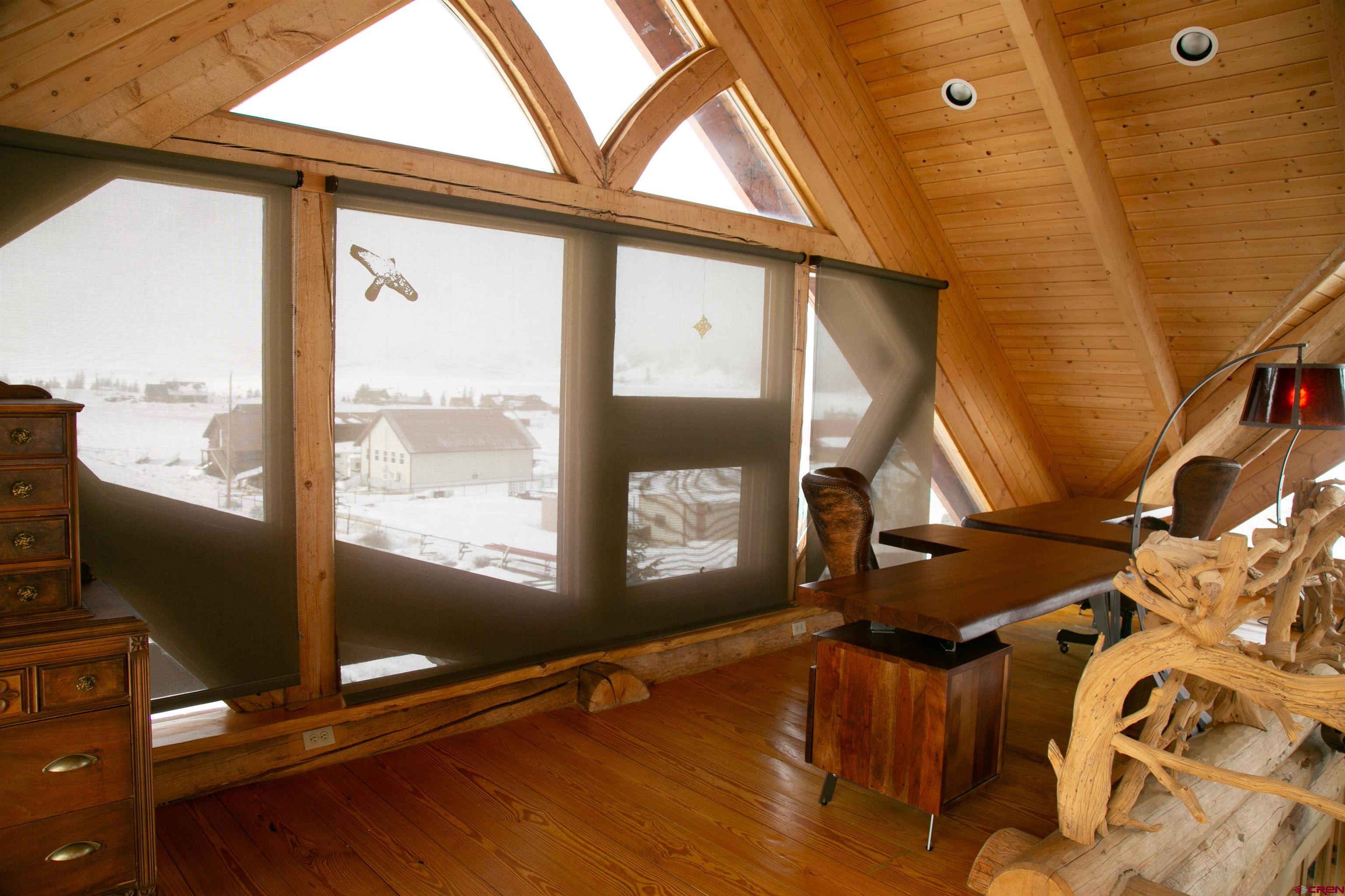 2250 Middle Creek Road Creede, CO 81130 - Photo 20 of 35 a view of a room with gym equipment