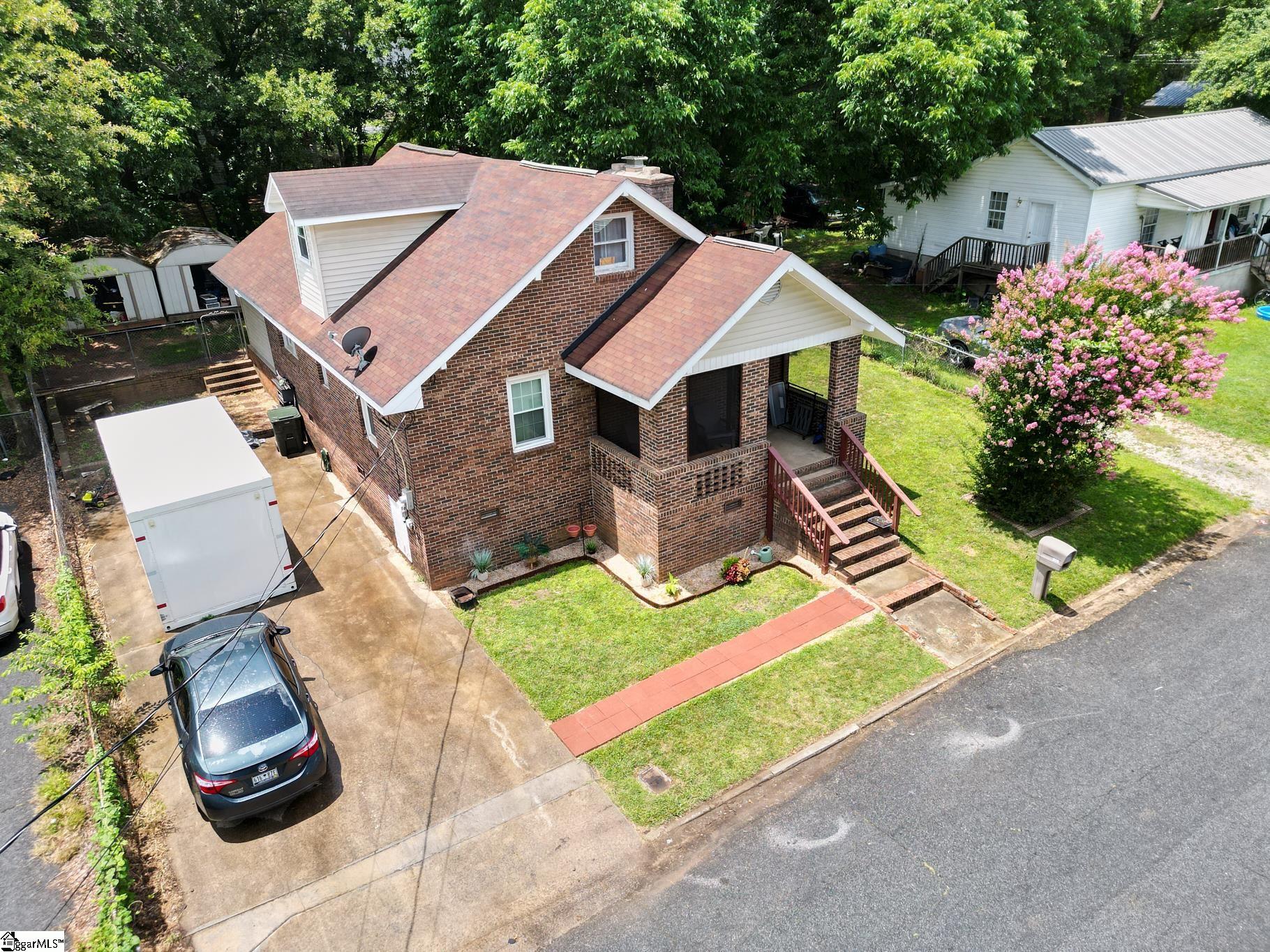 406 South 2nd Street Easley, SC 29640 - Photo 27 of 33