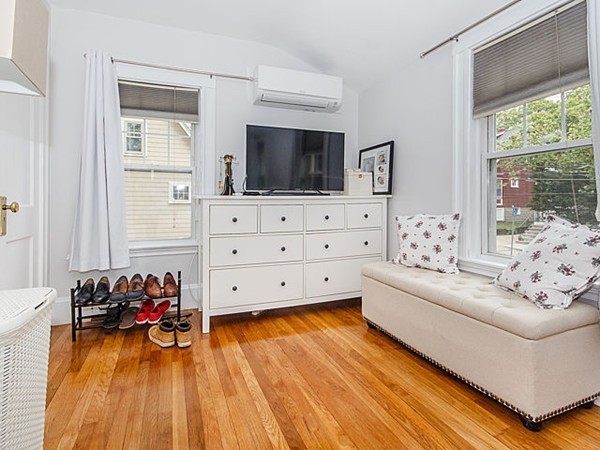 40 Sutherland Road Arlington, MA 02476 - Photo 10 of 20 Gallery Image 10