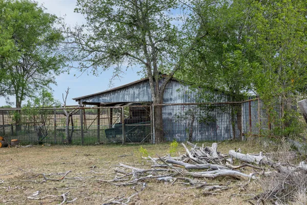 $800,000 | 763 Upper Elgin River Road, Elgin, TX 78621