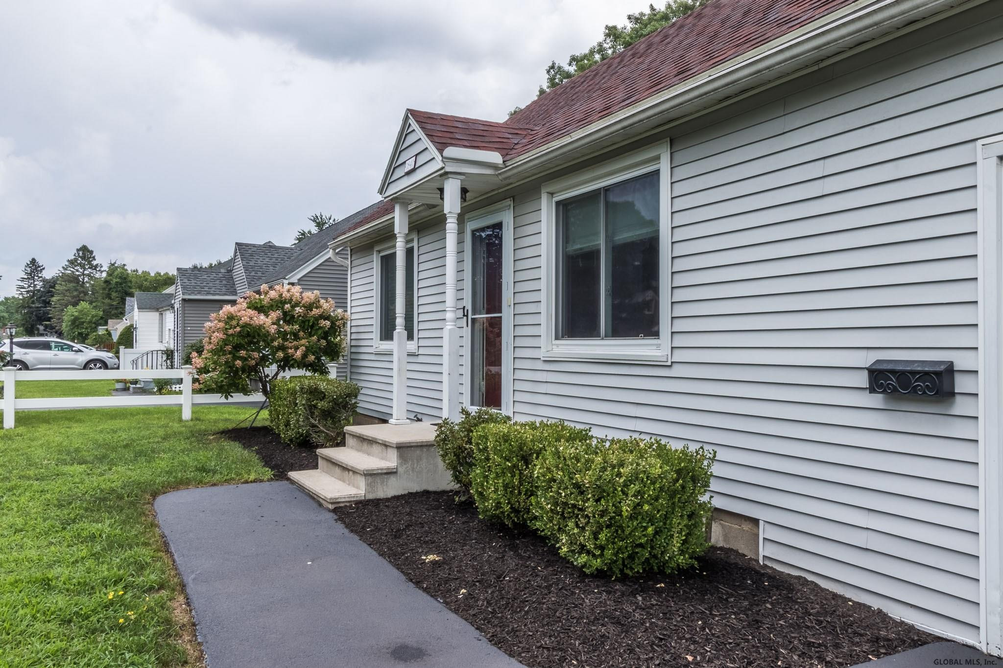 1841 Cassella Road Schenectady, NY 12303 - Photo 3 of 25 Photo 3