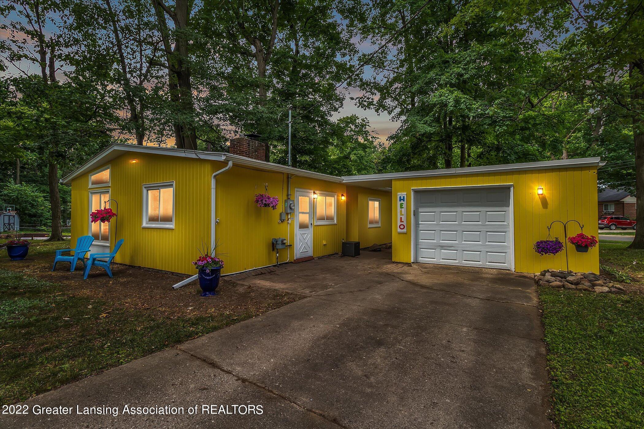 1127 Bretton Road Lansing, MI 48917 - Photo 1 of 30 01-Image-1