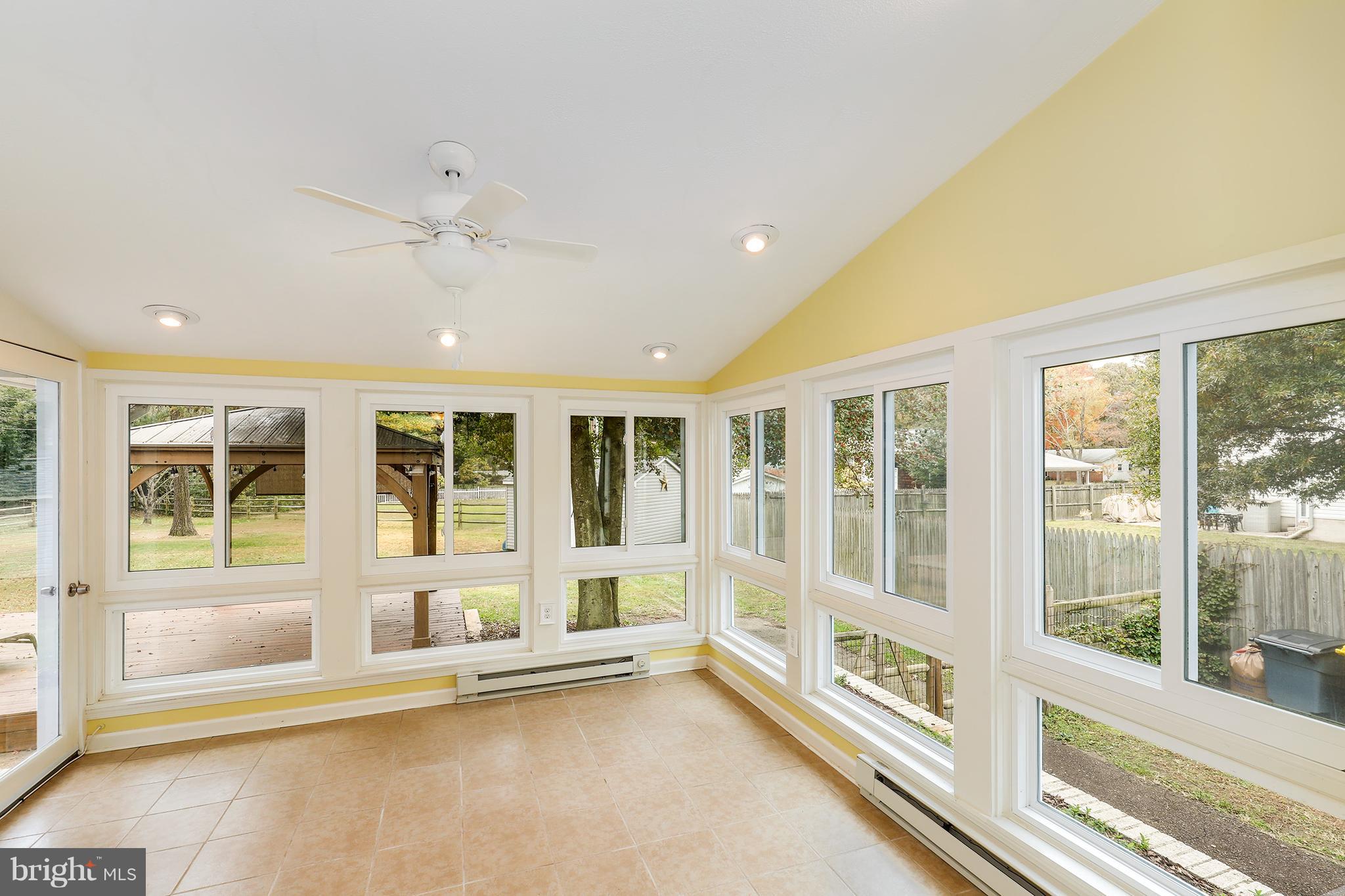 212 Hickory Point Road Pasadena, MD 21122 - Photo 12 of 30 Gallery Image 12