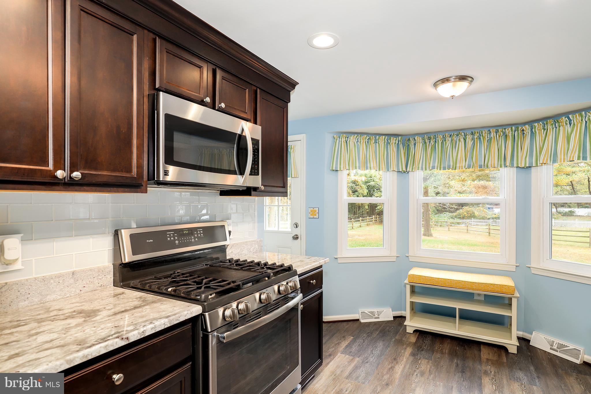 212 Hickory Point Road Pasadena, MD 21122 - Photo 15 of 30 Gallery Image 15