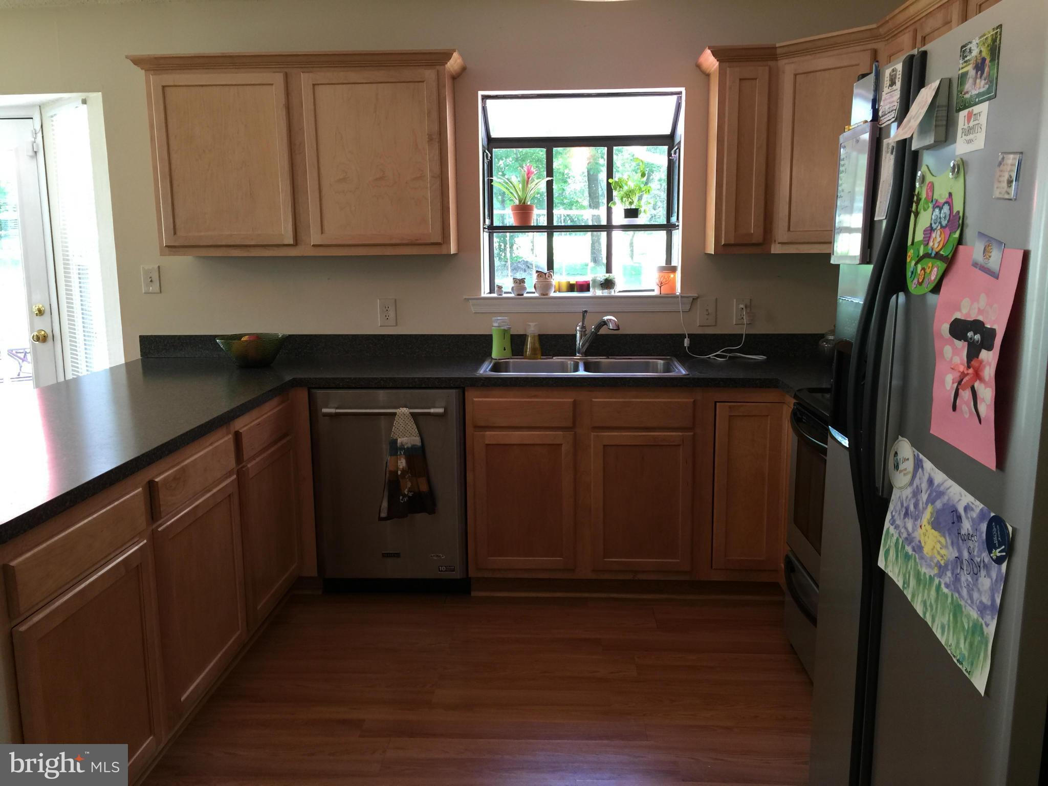 167 Choptank Road Stafford, VA 22556 - Photo 10 of 29 Kitchen