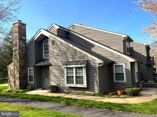 $3,700 | 40 H Roxbury Court, Princeton, NJ 08540