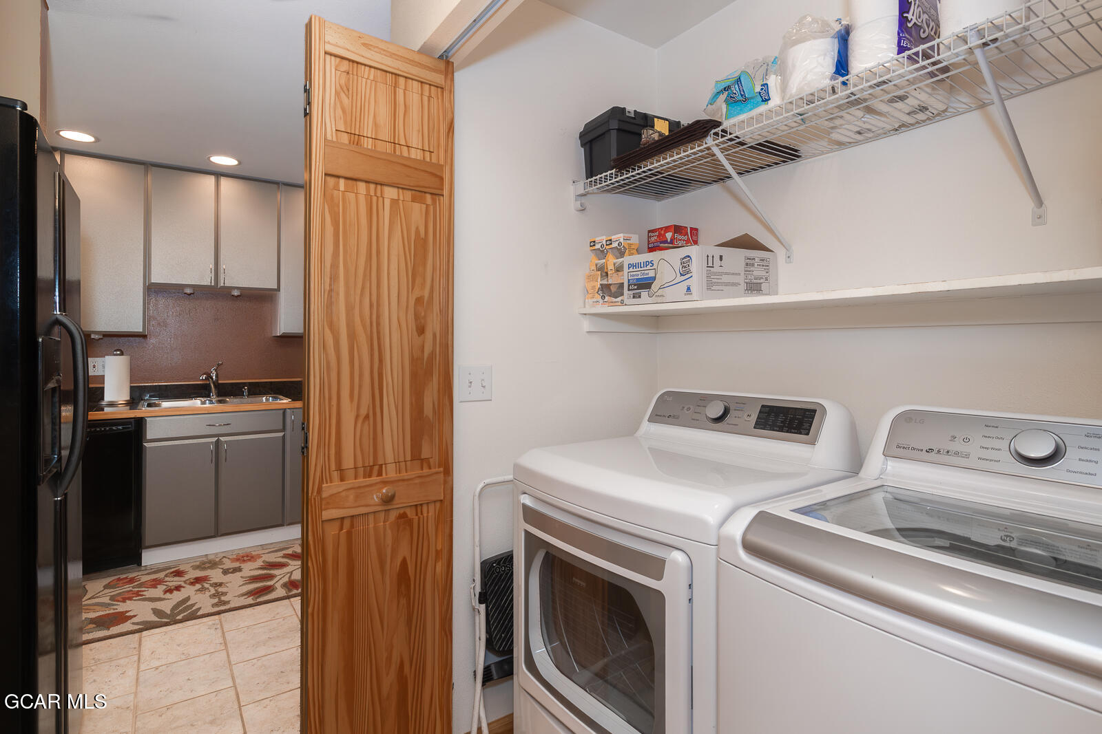 813 Ermine Lane Fraser, CO 80442 - Photo 20 of 35 Laundry
