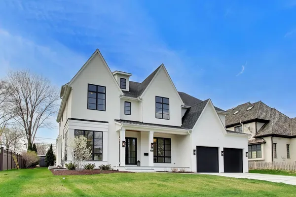 $3,499,000 | 910 Allmen Avenue, Hinsdale, IL 60521