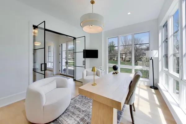 $3,499,000 | 910 Allmen Avenue, Hinsdale, IL 60521