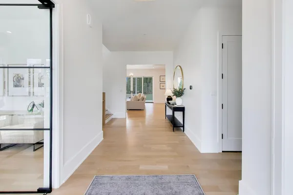$3,499,000 | 910 Allmen Avenue, Hinsdale, IL 60521