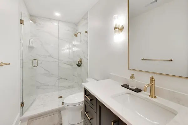 $3,499,000 | 910 Allmen Avenue, Hinsdale, IL 60521