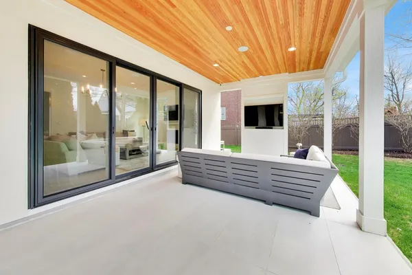 $3,499,000 | 910 Allmen Avenue, Hinsdale, IL 60521