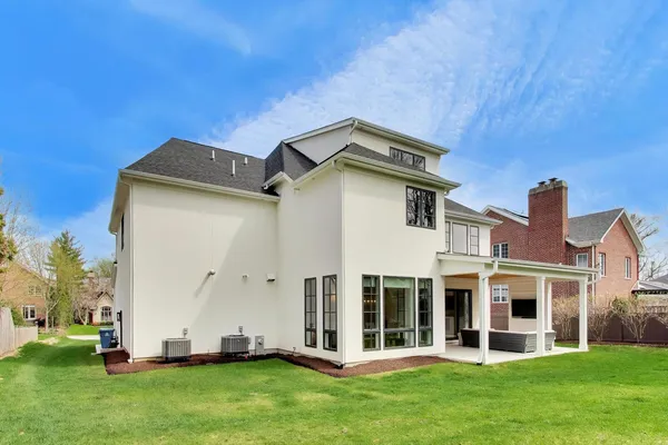 $3,499,000 | 910 Allmen Avenue, Hinsdale, IL 60521