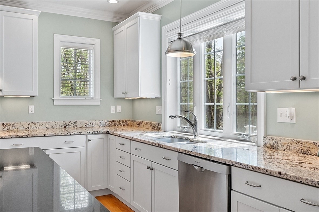 42 Ridgeway Road Concord, MA 01742 - Photo 16 of 36 Gallery Image 16