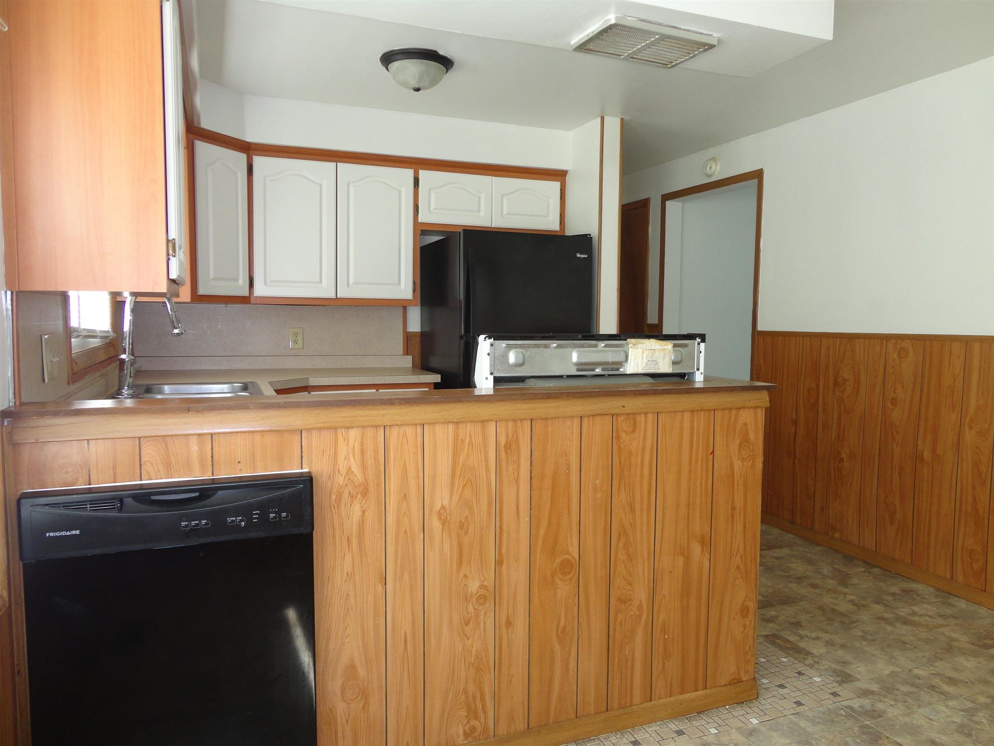 3018 Hobson Road Fort Wayne, IN 46805 - Photo 6 of 24