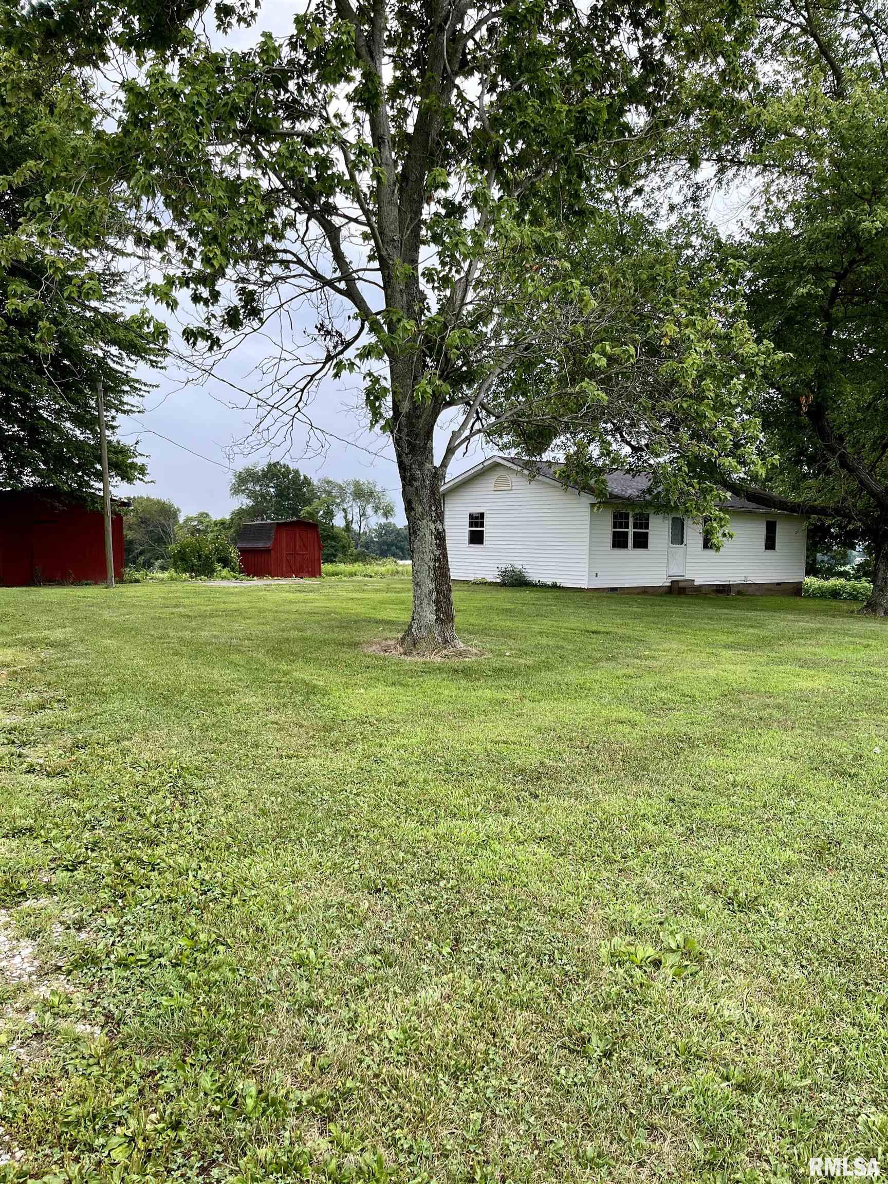 23934 Fitch Road Thompsonville, IL 62890 - Photo 1 of 12
