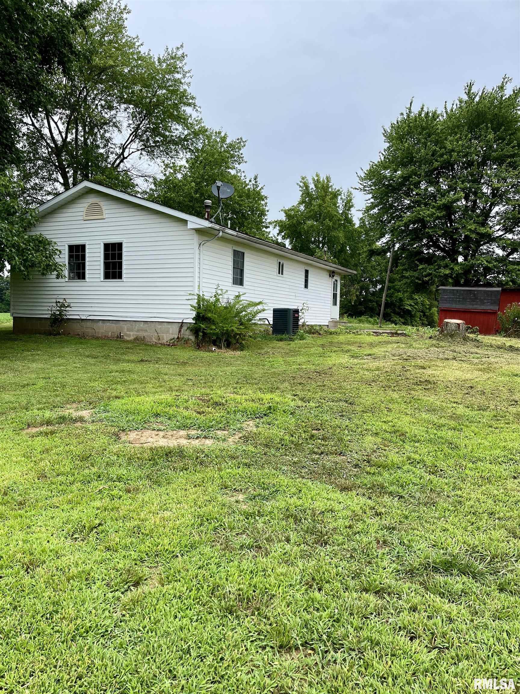 23934 Fitch Road Thompsonville, IL 62890 - Photo 3 of 12