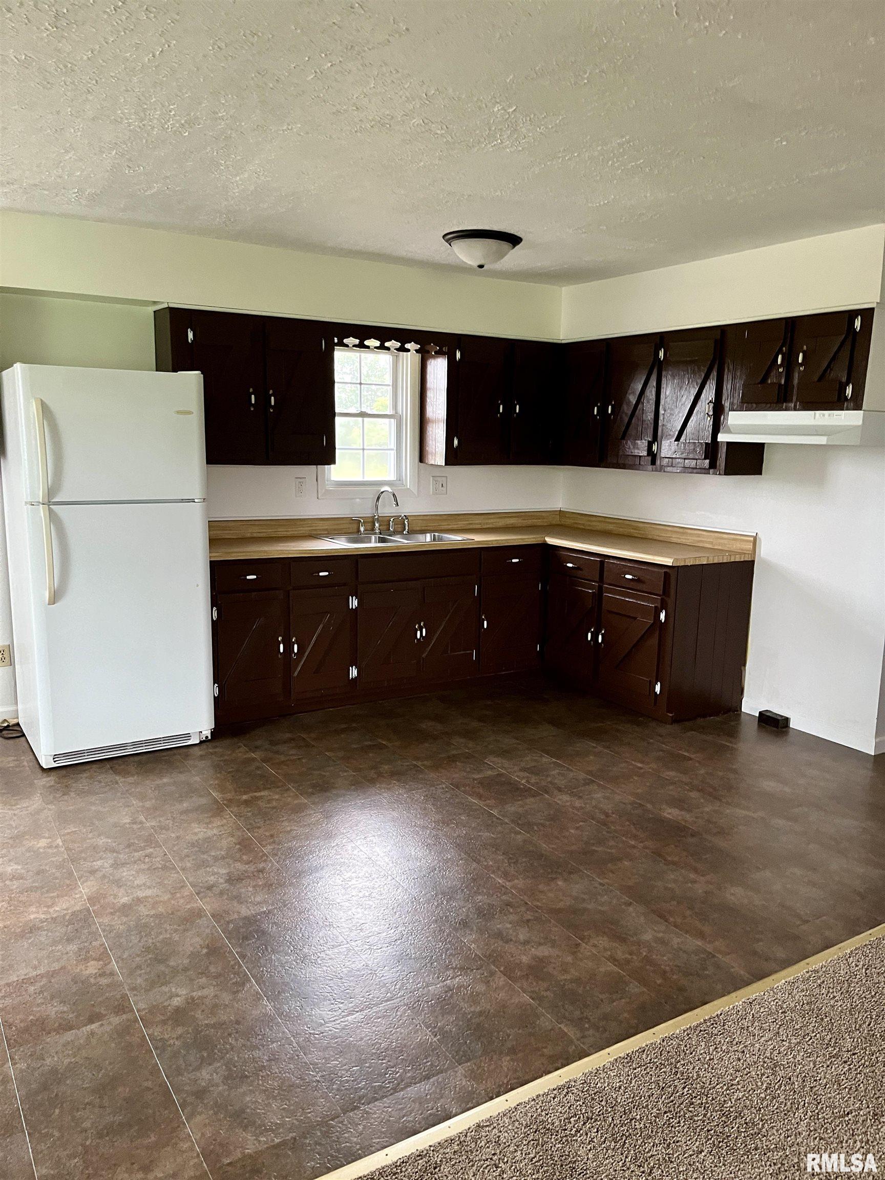 23934 Fitch Road Thompsonville, IL 62890 - Photo 5 of 12