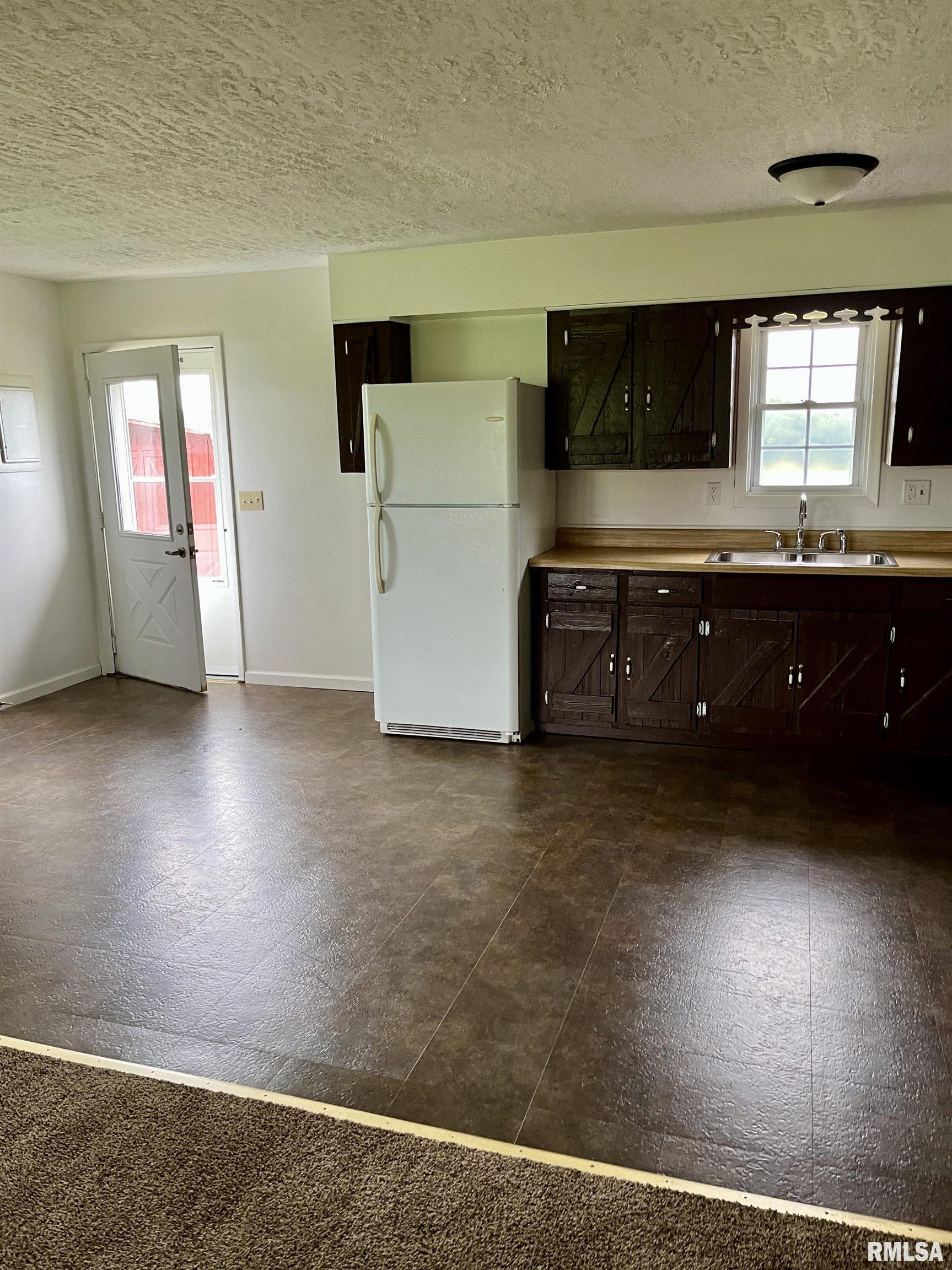 23934 Fitch Road Thompsonville, IL 62890 - Photo 6 of 12