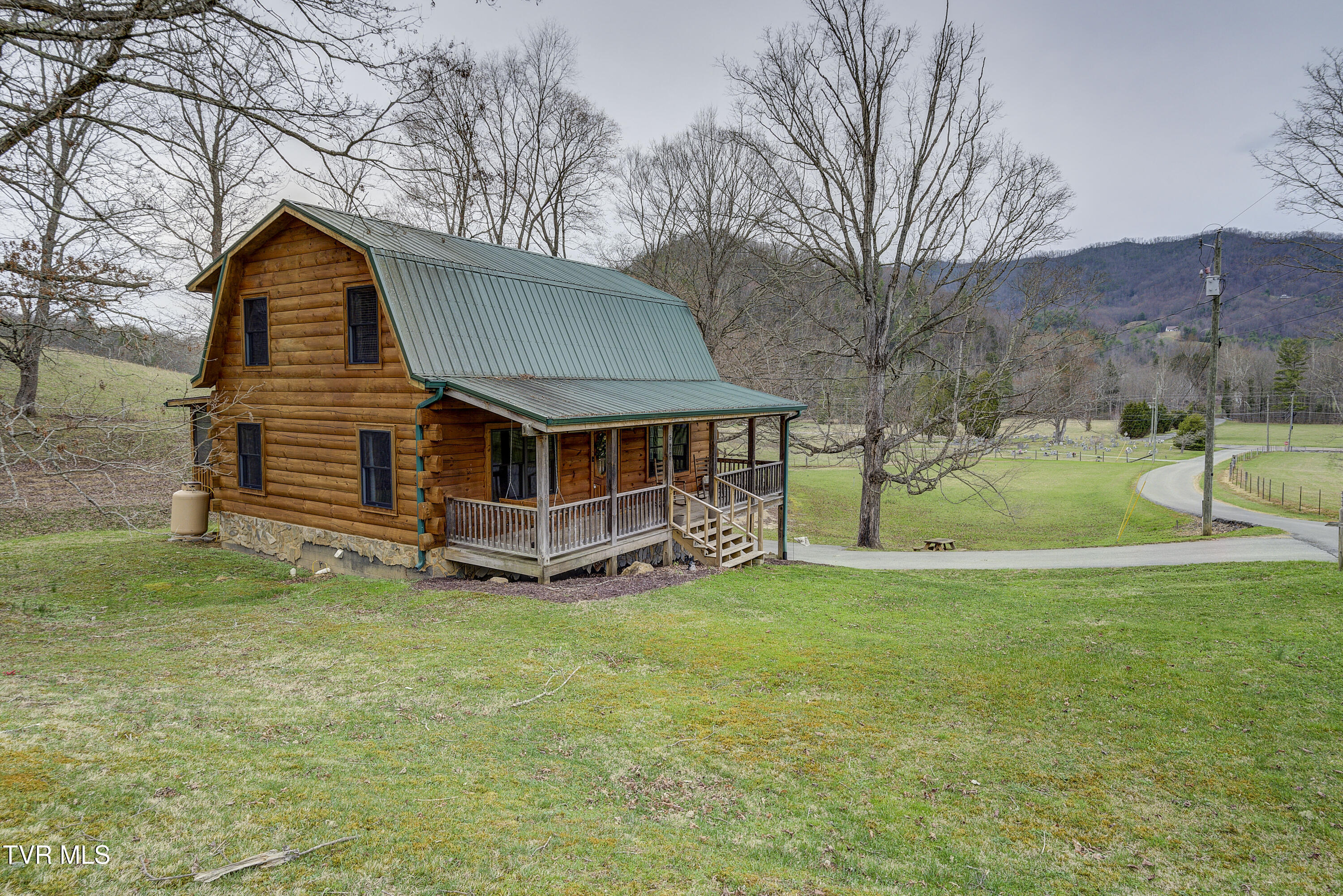 522 Deer Haven Road Unicoi, TN 37692 - Photo 13 of 51 DeerHaven-47
