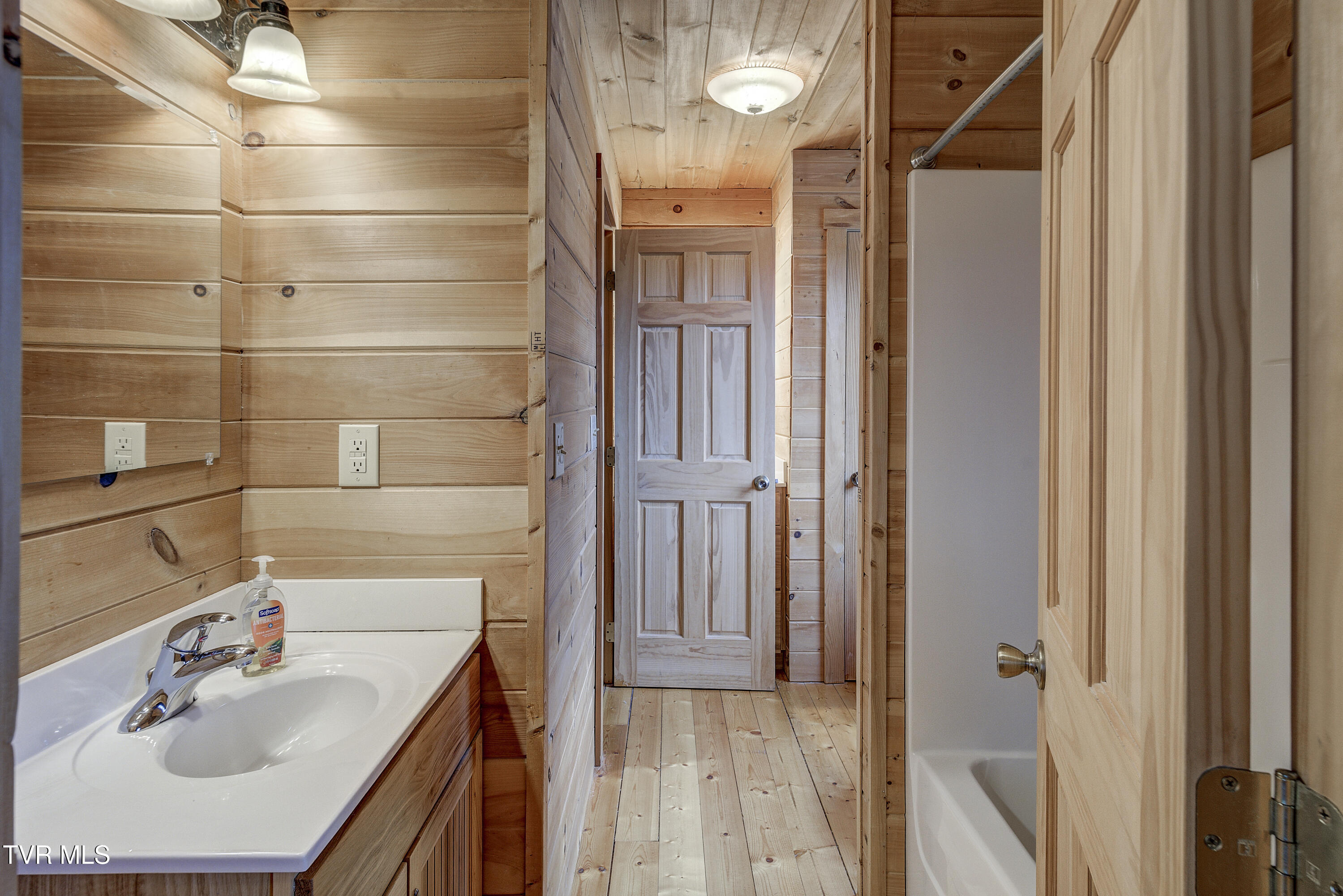 522 Deer Haven Road Unicoi, TN 37692 - Photo 35 of 51 DeerHaven-22