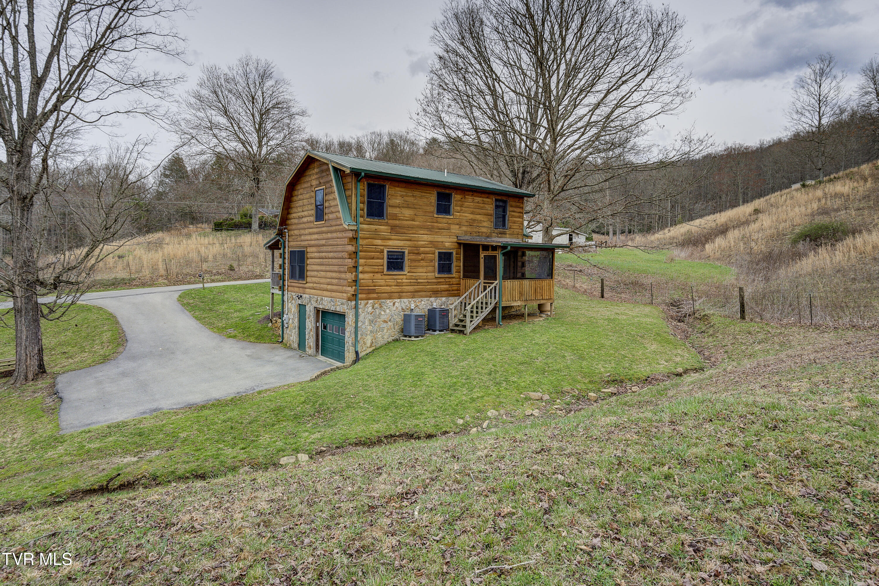 522 Deer Haven Road Unicoi, TN 37692 - Photo 10 of 51 DeerHaven-44