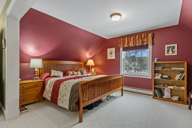 $1,295,000 | 51 Old Field Road, Yarmouth, ME 04096